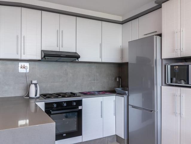 Apartment for sale in Kingsburgh, Kwazulu-natal