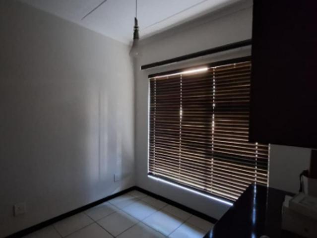 Apartment for sale in Douglasdale, Randburg