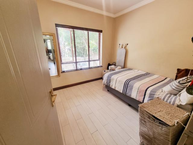 Apartment for sale in Douglasdale, Randburg