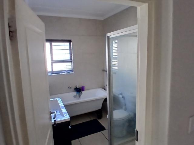 Apartment for sale in Douglasdale, Randburg