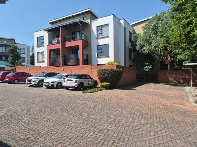 Apartment for sale in Douglasdale, Randburg