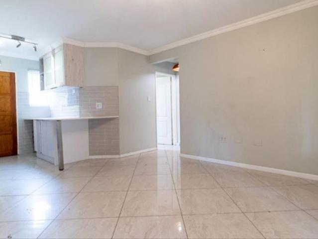 Apartment for sale in Vosloorus, Gauteng