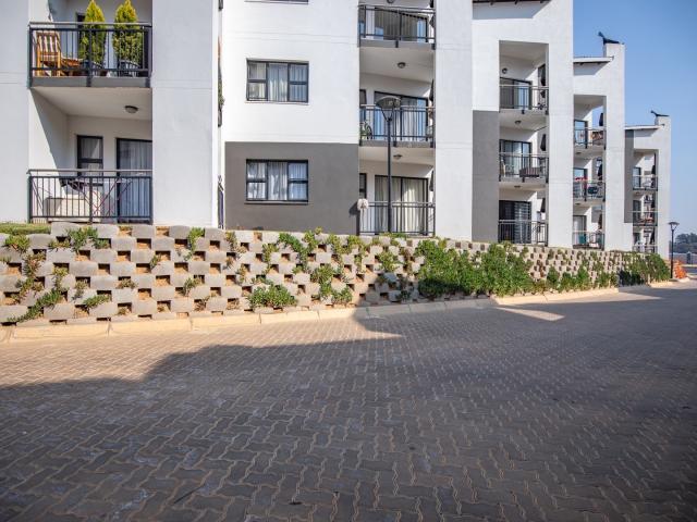 Apartment for sale in Waterkloof, Gauteng