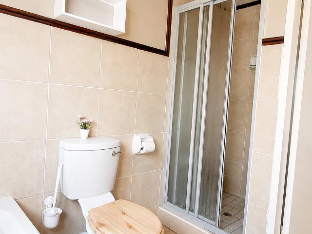 Apartment for sale in Equestria, Gauteng