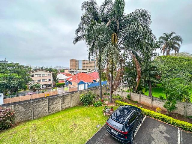 Apartment for sale in Seaview, Kwazulu-natal