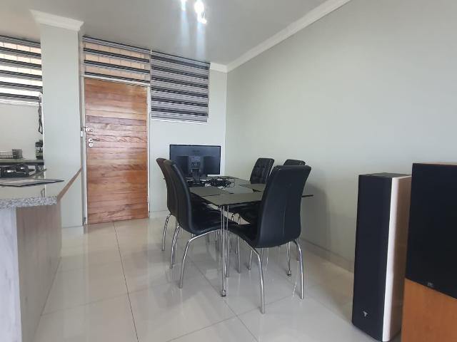 Apartment for sale in Seaview, Kwazulu-natal