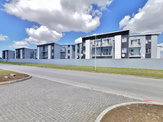 Apartment for sale in Port Elizabeth, Eastern Cape