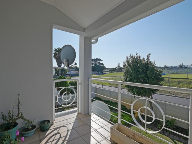 Apartment for sale in Cape Town, Western Cape