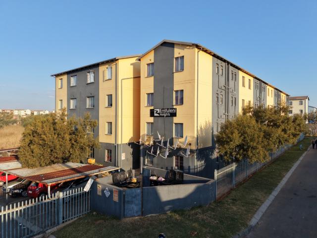 Apartment for sale in Soweto, Gauteng