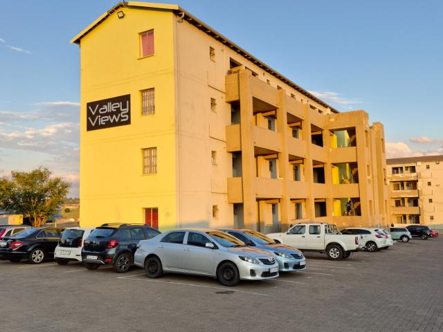 Apartment for sale in Soweto, Gauteng
