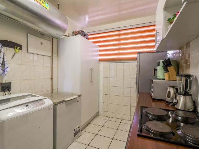 Apartment for sale in Nooitgedacht, Gauteng
