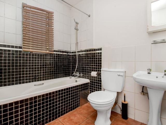 Apartment for sale in Nooitgedacht, Gauteng
