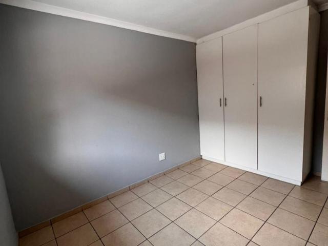 Apartment for sale in Vosloorus, Gauteng