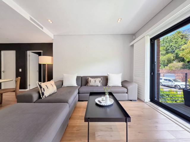 Apartment for sale in Cape Town, Western Cape