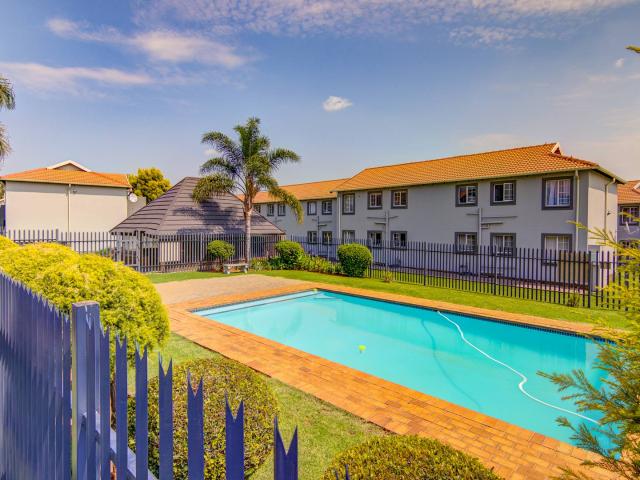 Apartment for sale in Glenmarais, Ekurhuleni