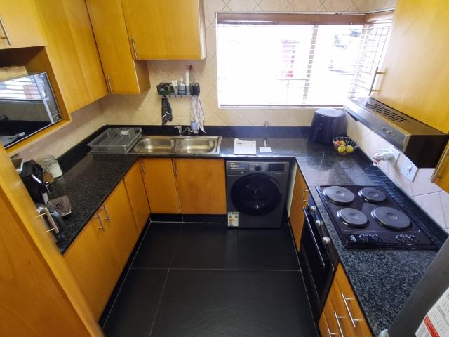 Apartment for sale in Vosloorus, Gauteng
