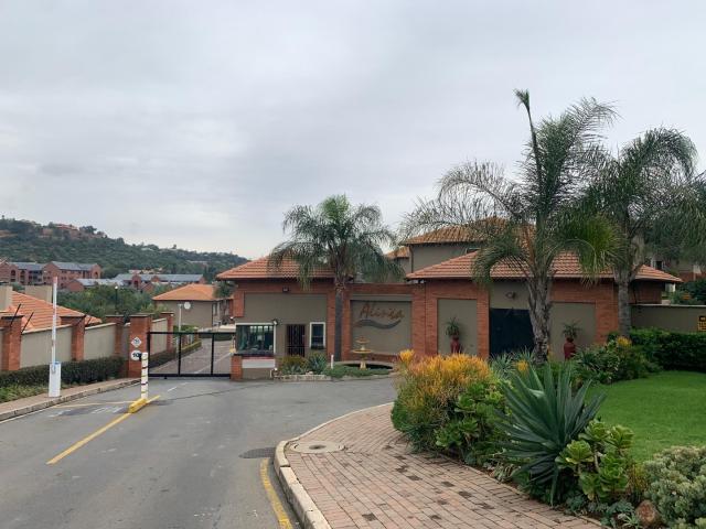 Apartment for sale in Vosloorus, Gauteng