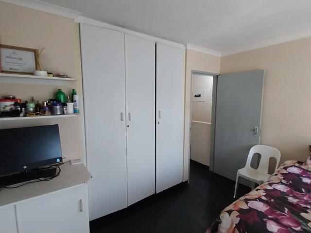 Apartment for sale in Seaview, Kwazulu-natal