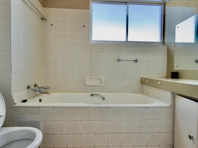 Apartment for sale in Seaview, Kwazulu-natal