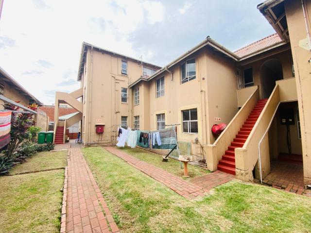 Apartment for sale in Seaview, Kwazulu-natal
