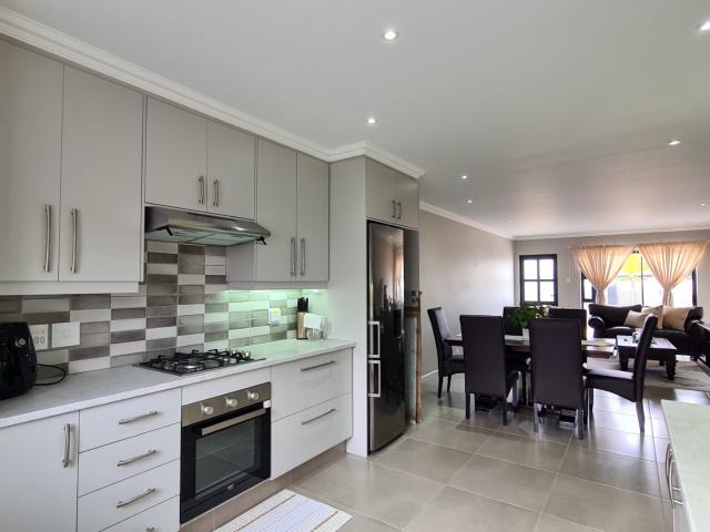 Apartment for sale in Gonubie, Eastern Cape