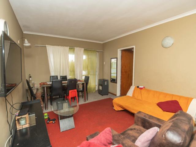 Apartment for sale in Port Elizabeth, Eastern Cape