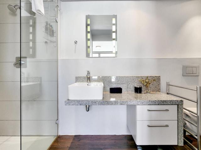Apartment for sale in Cape Town, Western Cape