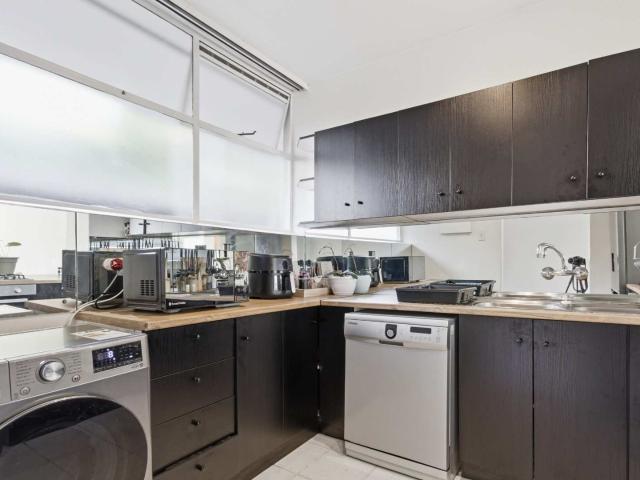 Apartment for sale in Cape Town, Western Cape