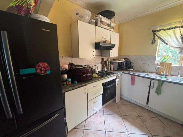 Apartment for sale in Mohlakeng, Gauteng