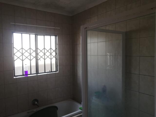 Apartment for sale in Mohlakeng, Gauteng