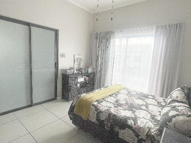 Apartment for sale in Vosloorus, Gauteng