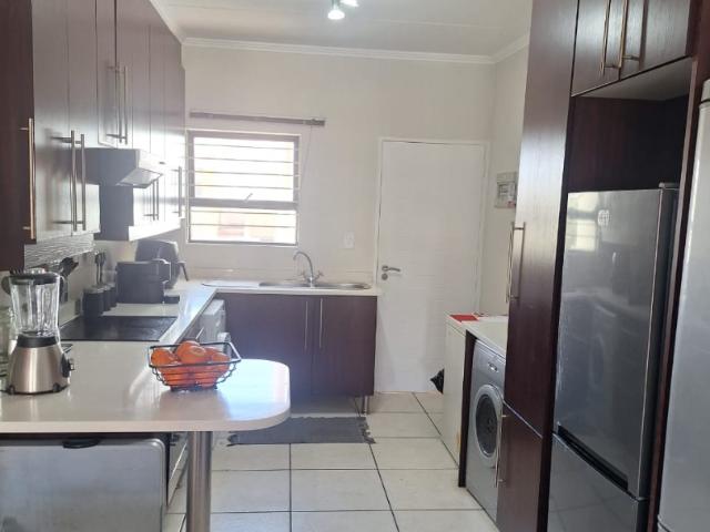 Apartment for sale in Vosloorus, Gauteng