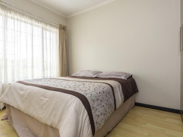 Apartment for sale in Vosloorus, Gauteng