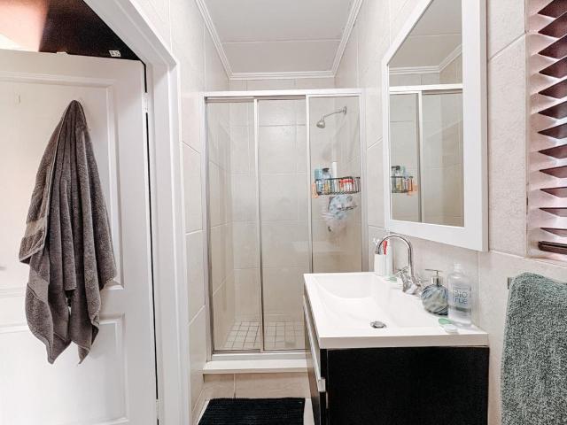 Apartment for sale in Vosloorus, Gauteng