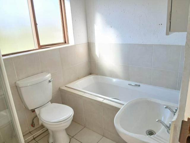 Apartment for sale in Ekurhuleni, Gauteng