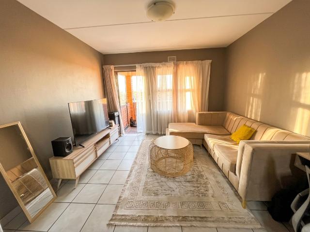 Apartment for sale in Heuweloord, Gauteng