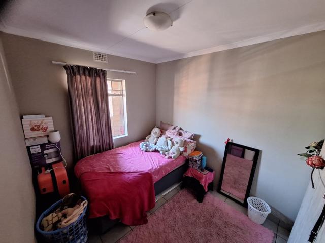 Apartment for sale in Heuweloord, Gauteng