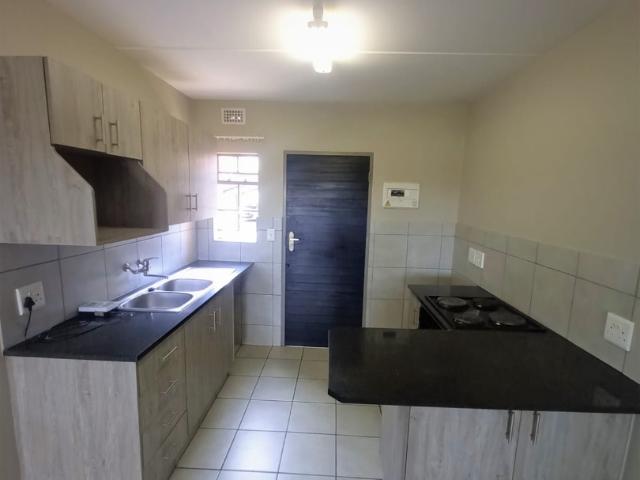 Apartment for sale in Heuweloord, Gauteng