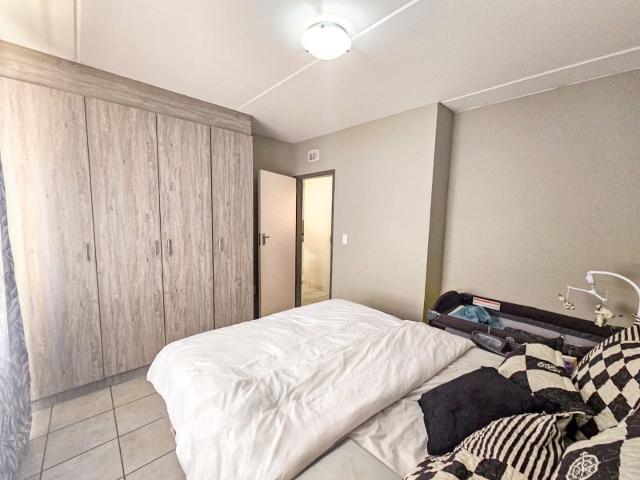 Apartment for sale in Heuweloord, Gauteng