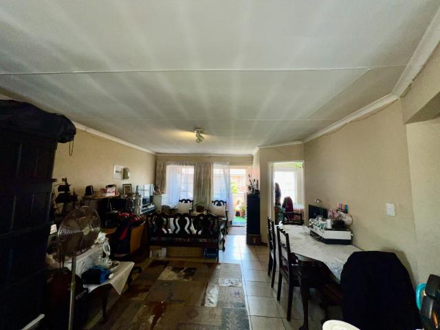 Apartment for sale in Heuweloord, Gauteng