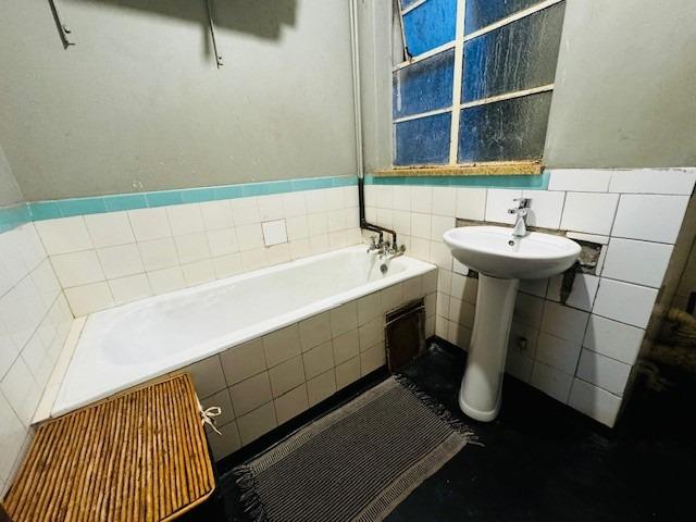 Apartment for sale in Vosloorus, Gauteng