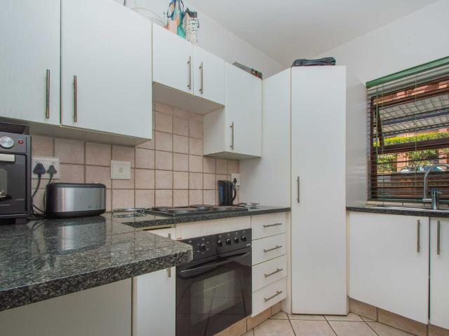 Apartment for sale in Nooitgedacht, Gauteng