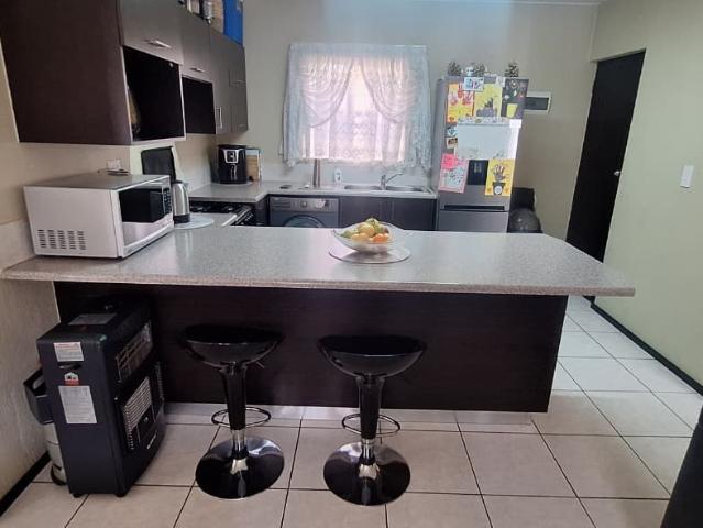 Apartment for sale in Nooitgedacht, Gauteng