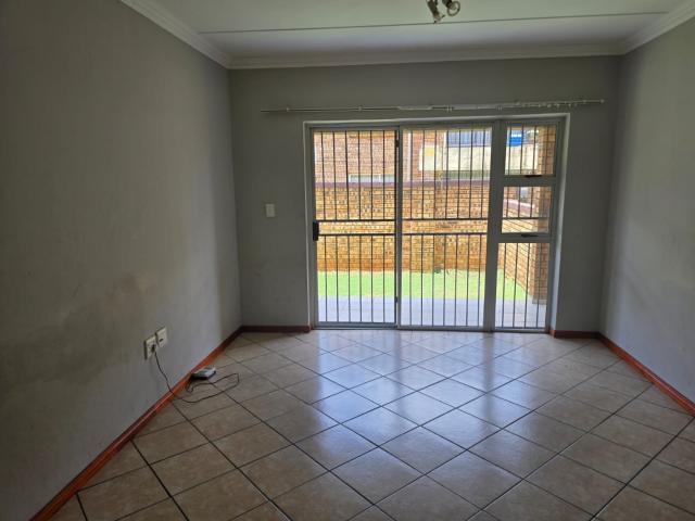 Apartment for sale in Nooitgedacht, Gauteng