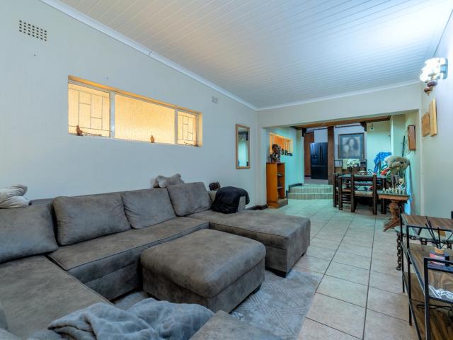 Apartment for sale in Nooitgedacht, Gauteng