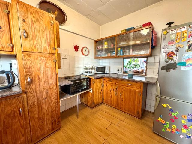 Apartment for sale in Port Elizabeth, Eastern Cape