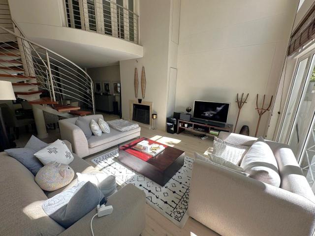 Apartment for sale in Rosebank, Gauteng