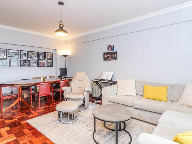 Apartment for sale in Rosebank, Gauteng