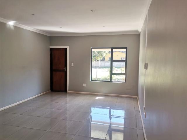 Apartment for sale in Umlazi, Kwazulu-natal
