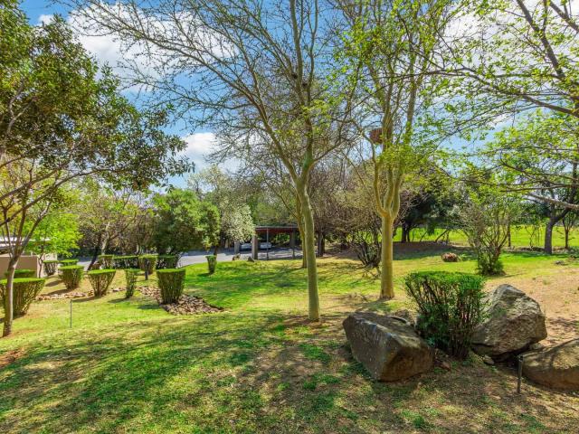 Apartment for sale in Nooitgedacht, Gauteng
